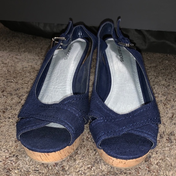 Wedge - Picture 2 of 4